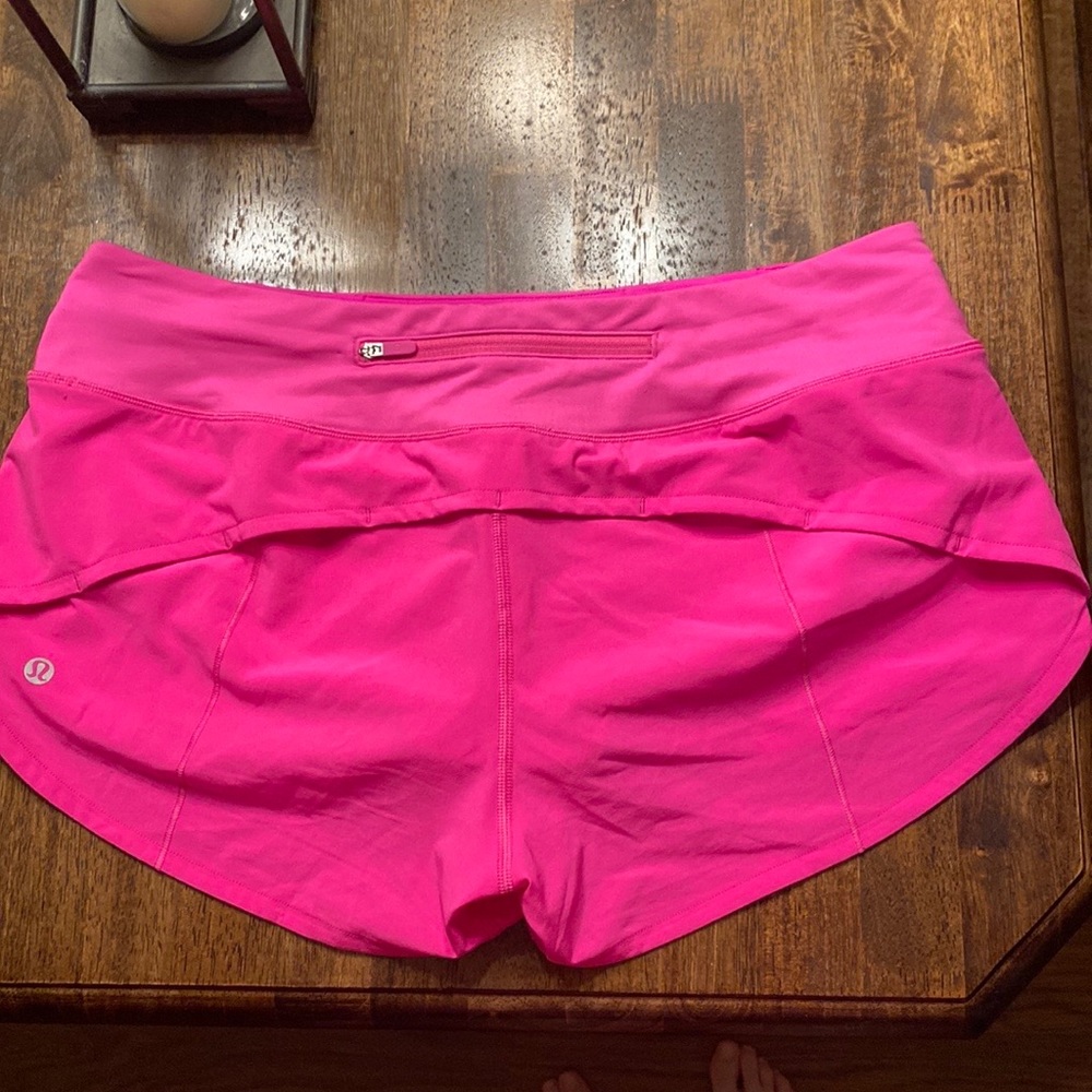 NWOT POW PINK** Hotty Hot 2.5 inch